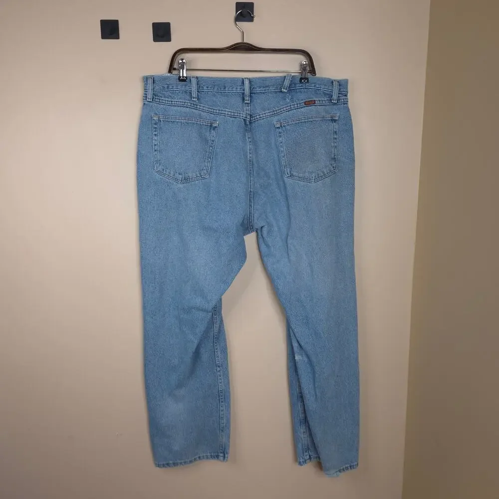 Rustler Relaxed Fit Straight Leg 100% Cotton Jeans in Light Wash Size 42x32